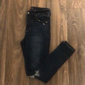Abercrombie & Fitch Simone HR Super Skinny Jean